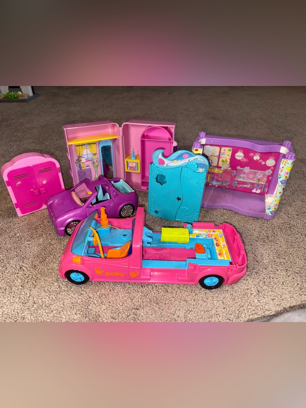 Early 2000s Polly pocket lot